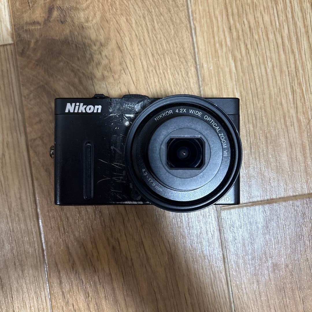 Nikon コンパクトデジタルカメラ P300