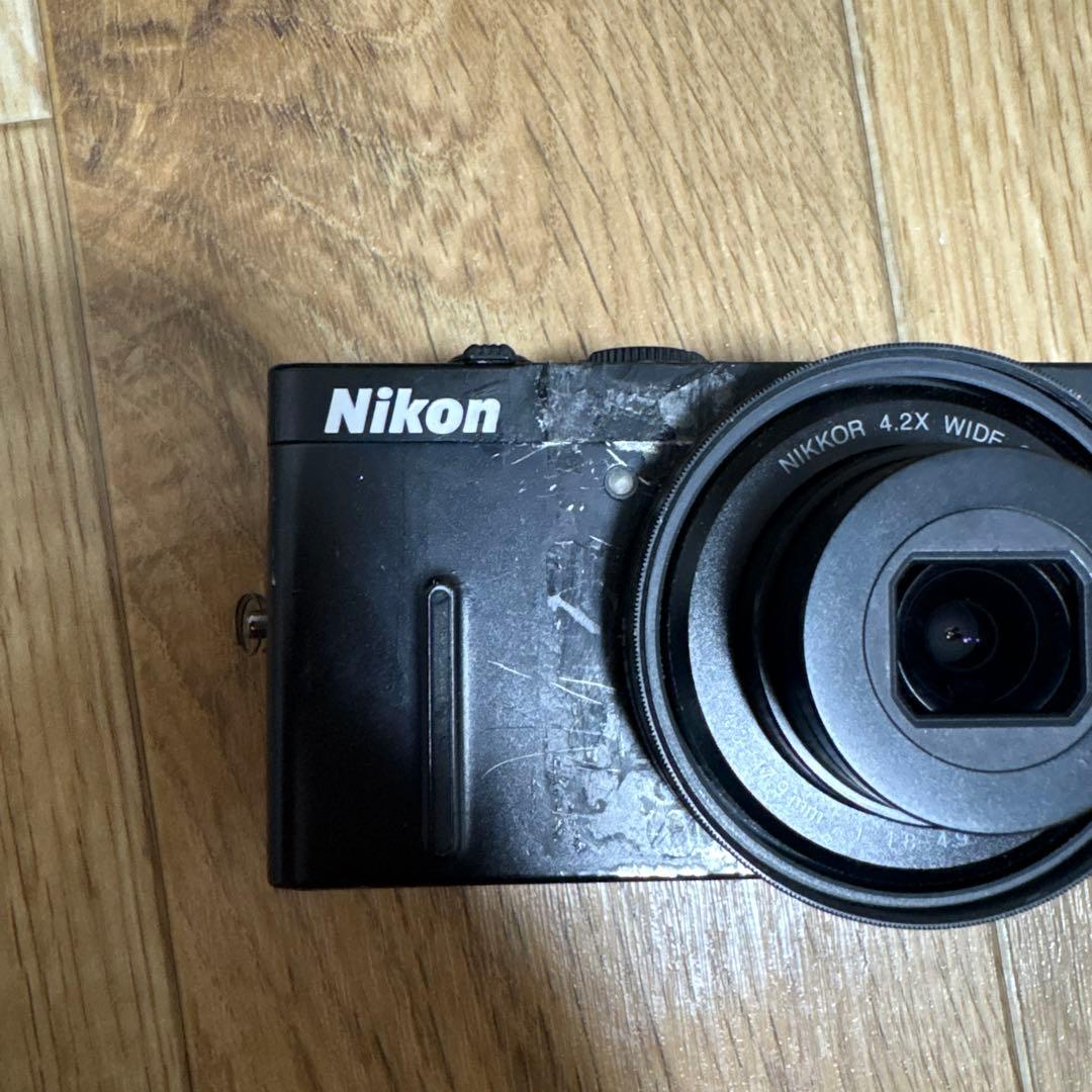 Nikon コンパクトデジタルカメラ P300