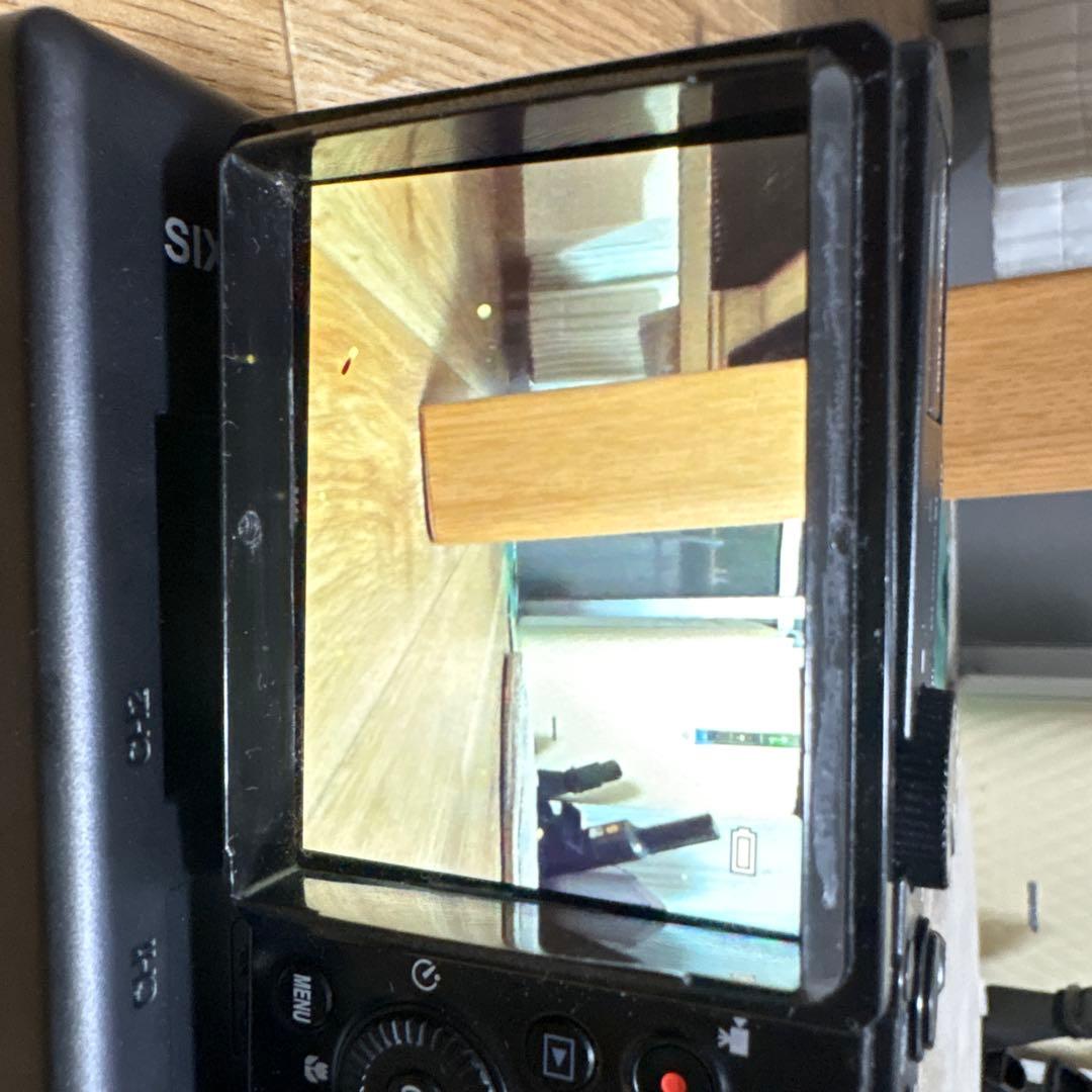 Nikon コンパクトデジタルカメラ P300