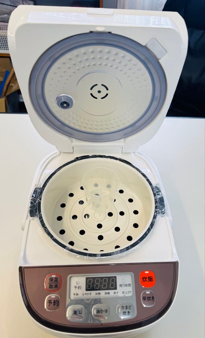 炊飯器 ホワイト/ブラウン 予約機能付き