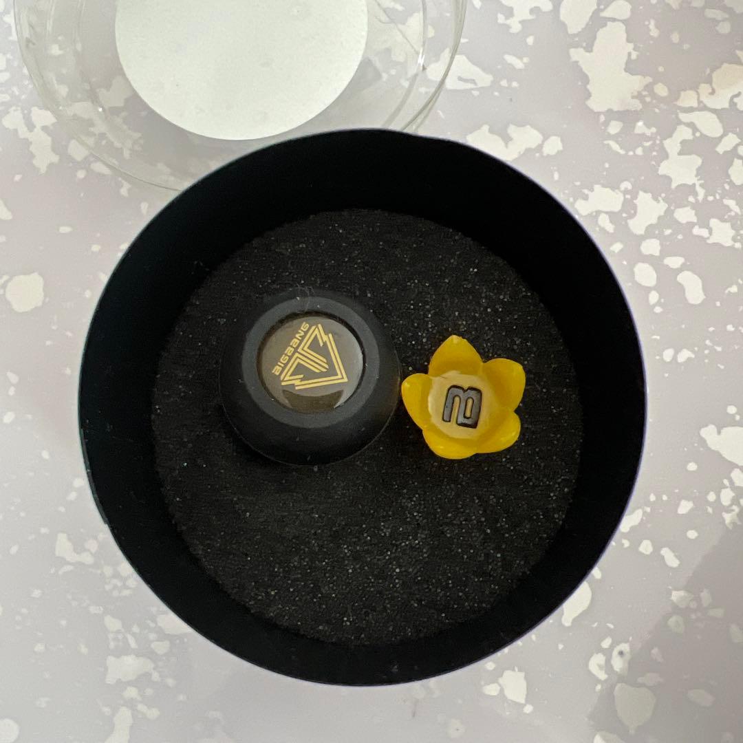 BIGBANG ペンライトセット+携帯チャーム