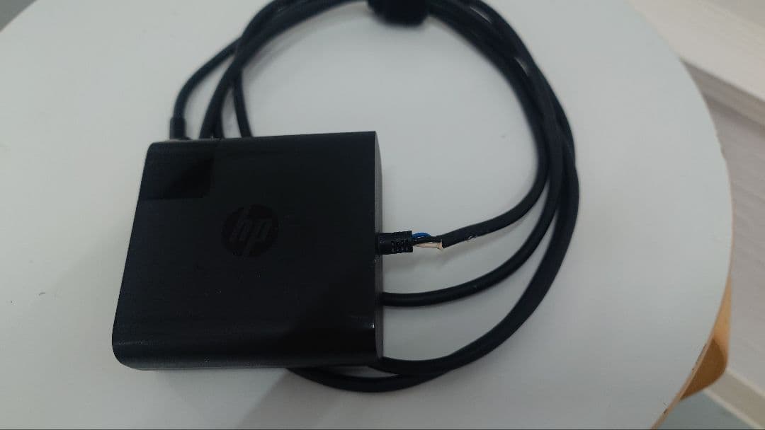 HPノートPC　Spectre x360 Convertible