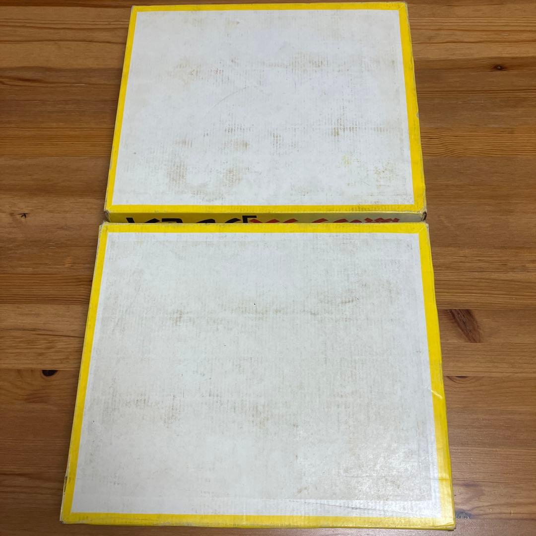 空箱　岡本太郎　顔のグラス　ロバートブラウ　太陽の塔　大阪万博　EXPO