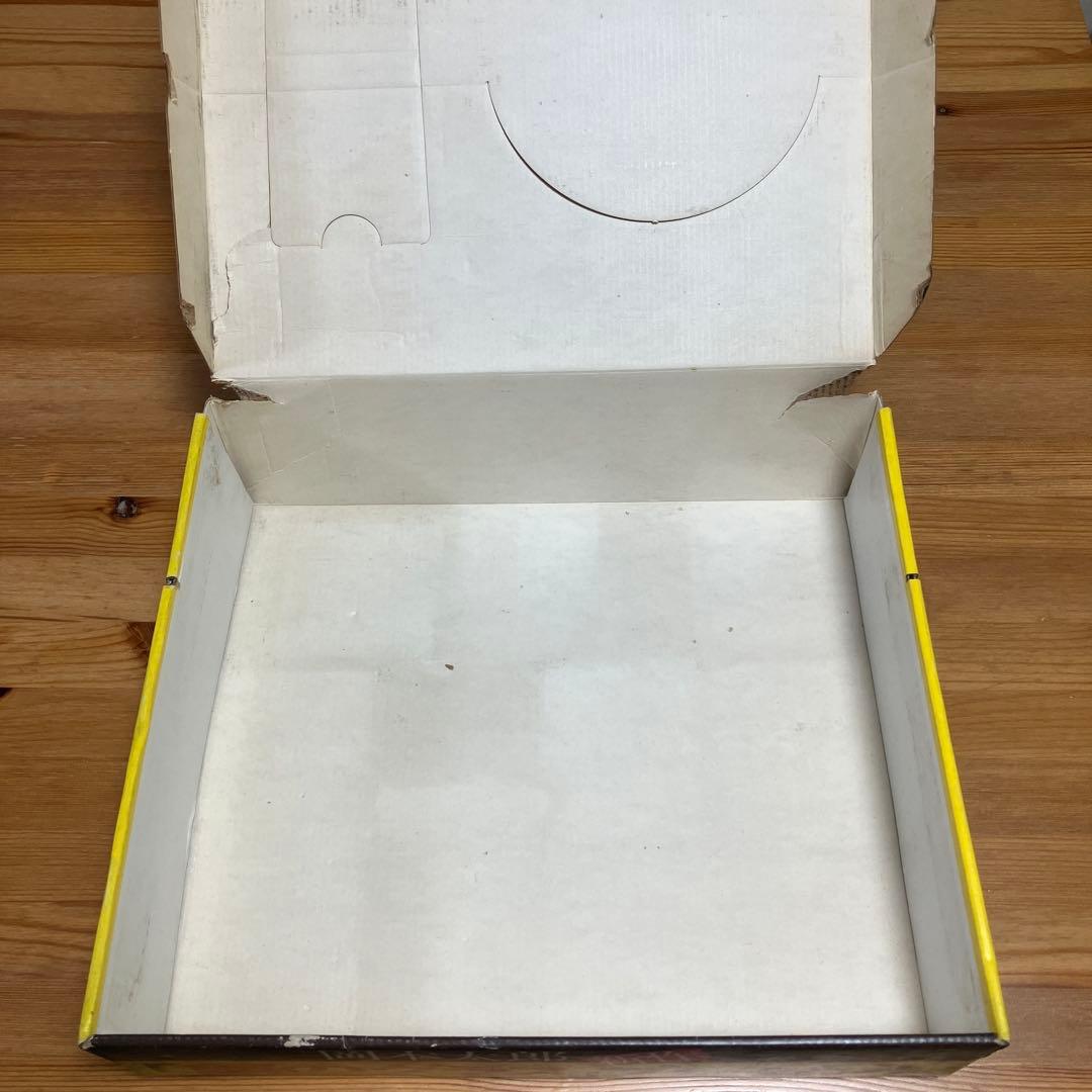 空箱　岡本太郎　顔のグラス　ロバートブラウ　太陽の塔　大阪万博　EXPO