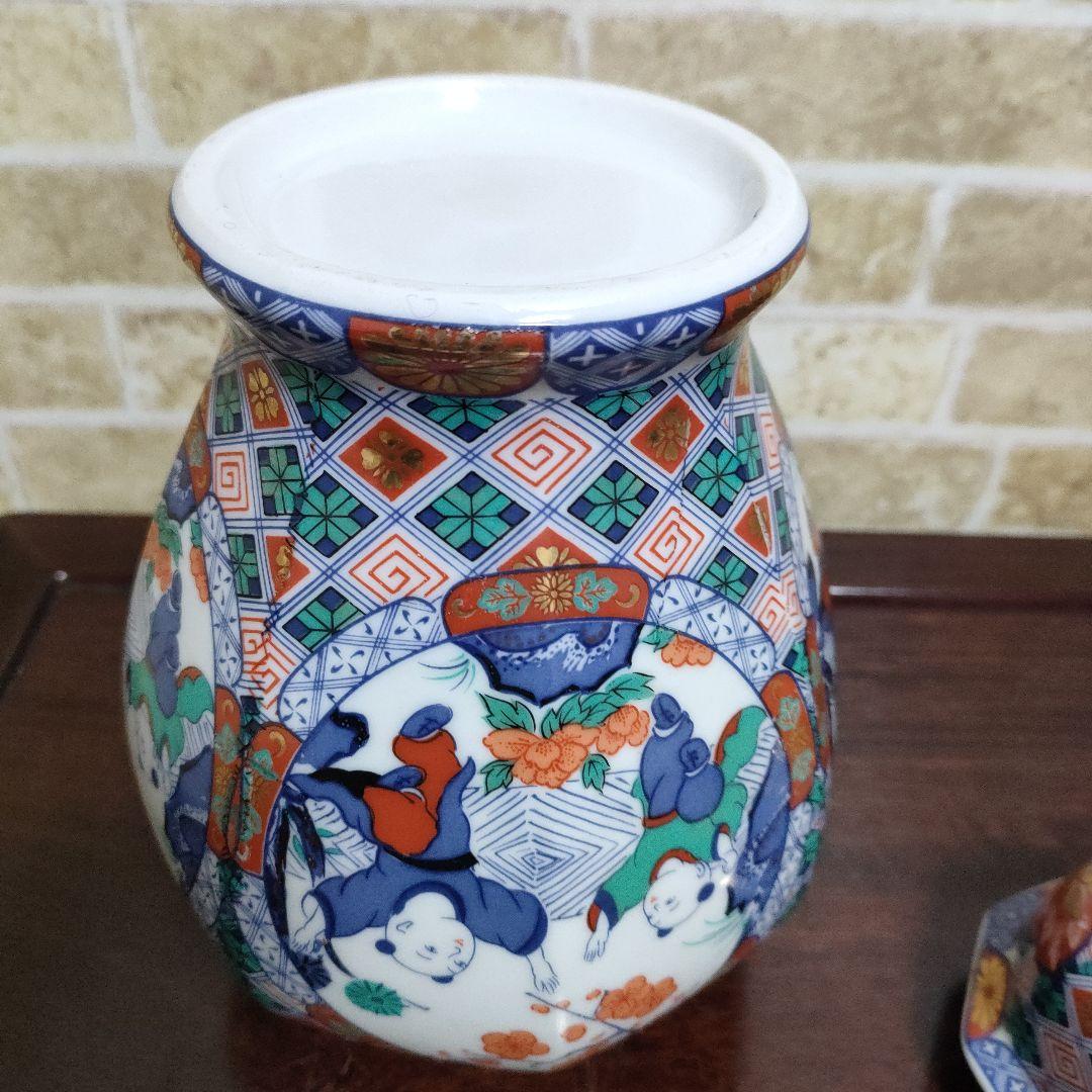 有田焼 蓋付壺 飾り壷 沈香壺 色絵金彩 唐子　人物画 古美術