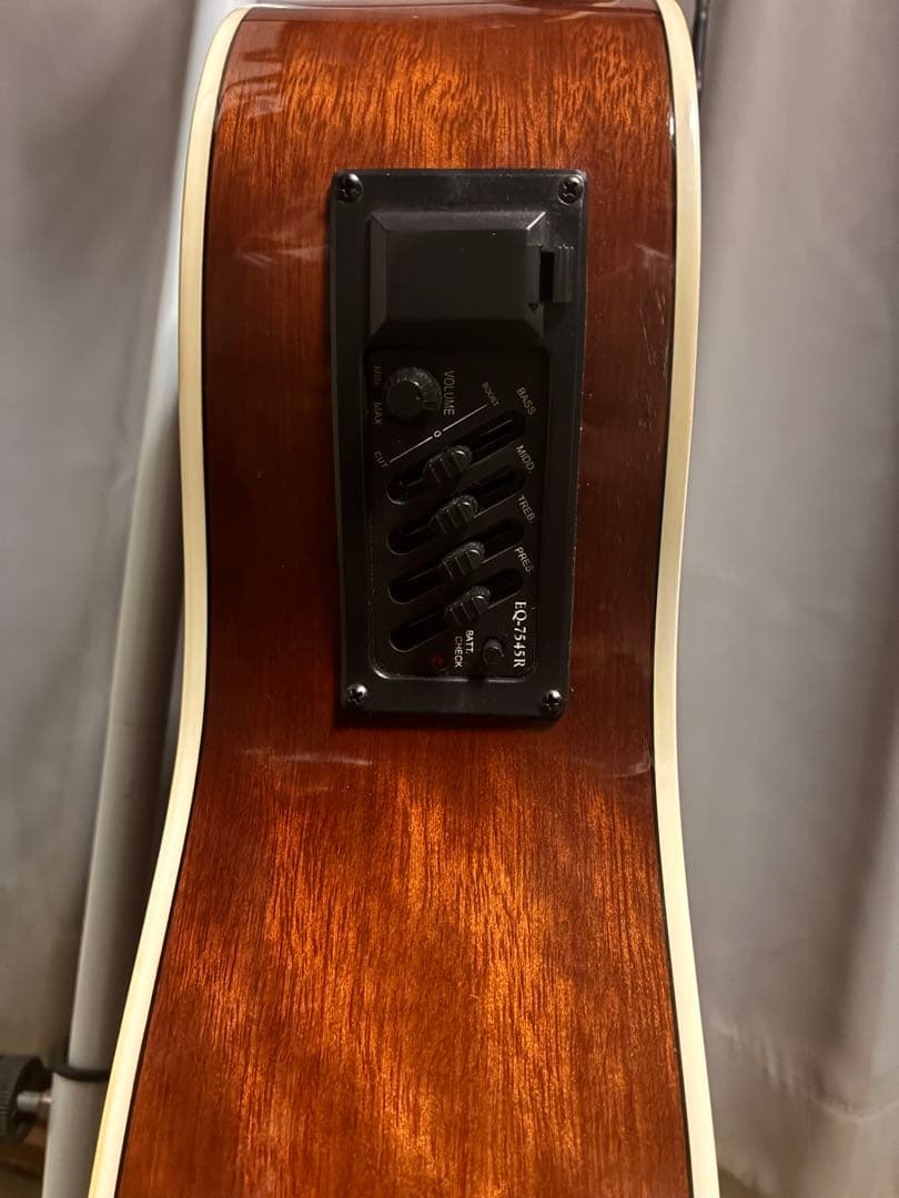 【ジャンク品】YAMAHA FS423S アコースティックギター