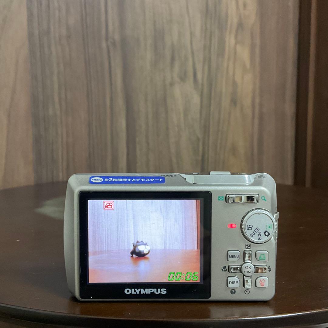 Olympus μ750