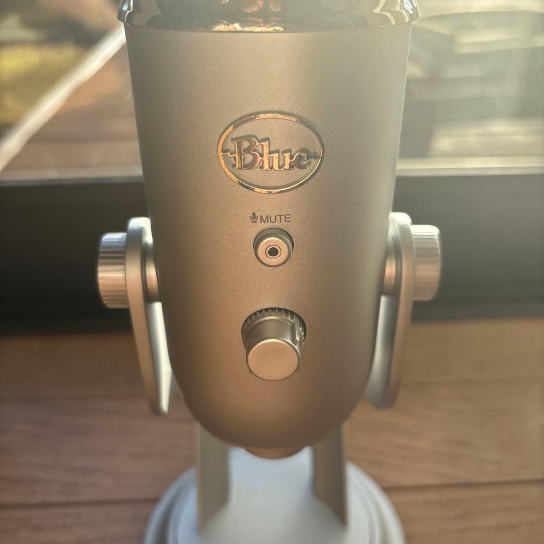 Razer Kraken ホワイト Blue Microphones マイク