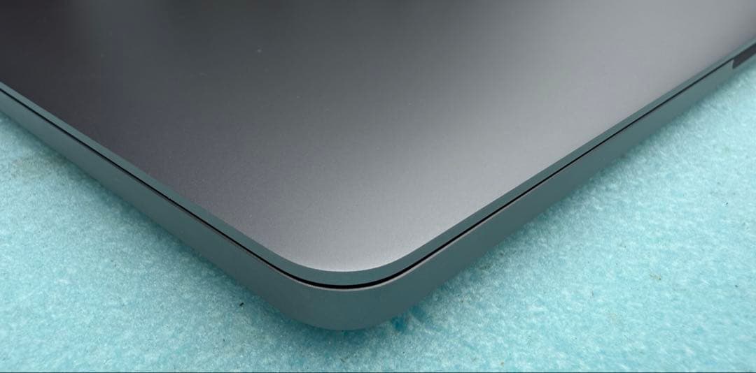 ワンオーナーMacBook Pro 16インチ i9 1TB