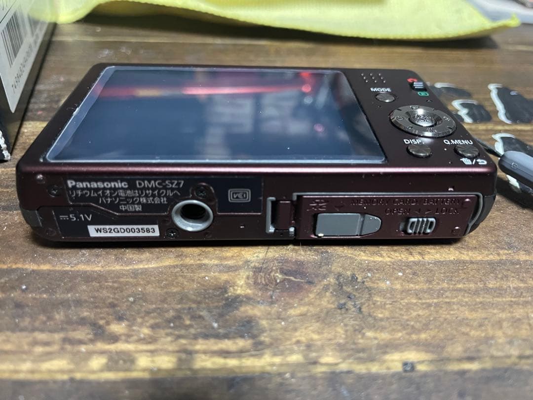 Panasonic LUMIX SZ7 コンパクトデジタルカメラ