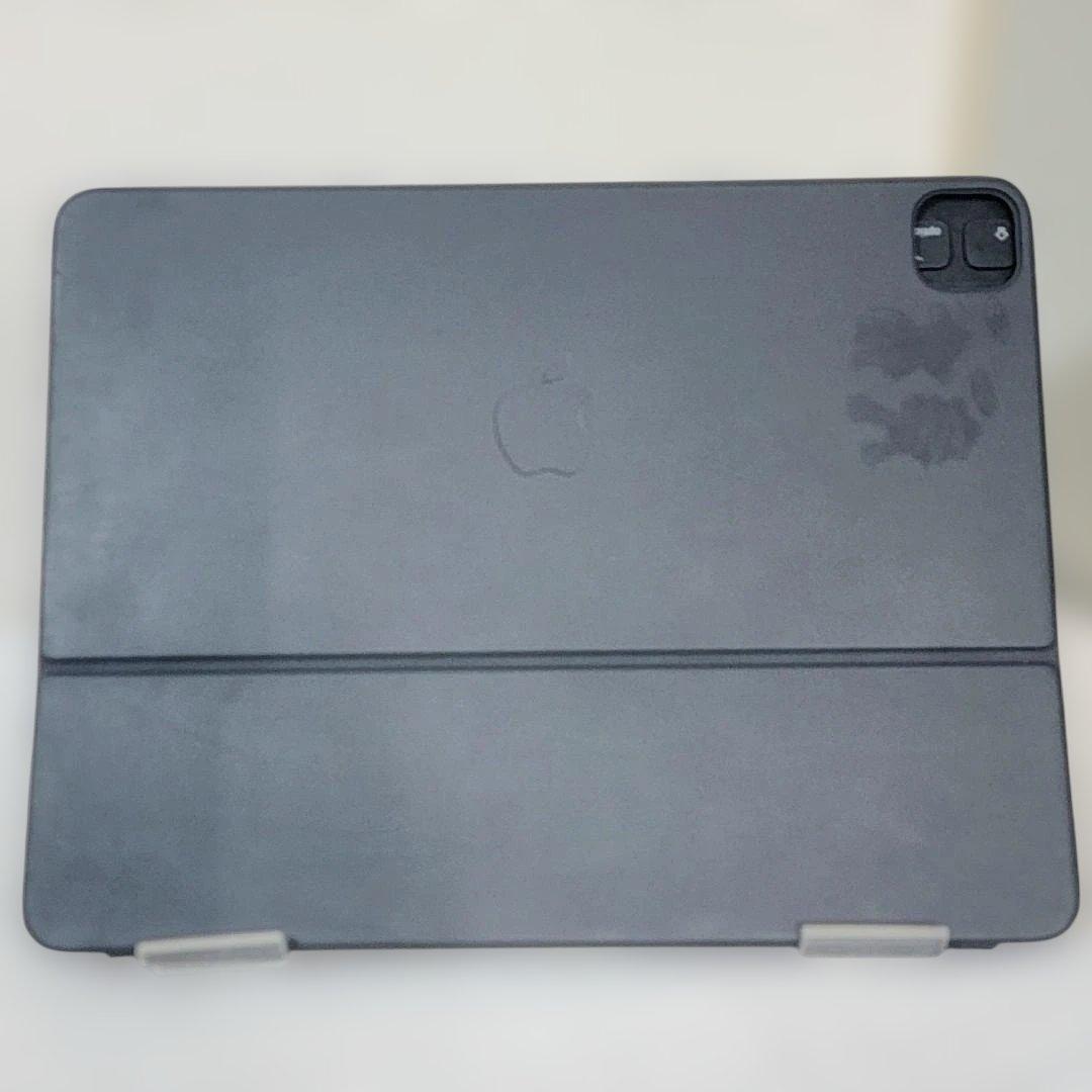 12.9インチiPad Pro（第6世代）Smart Keyboard Foli