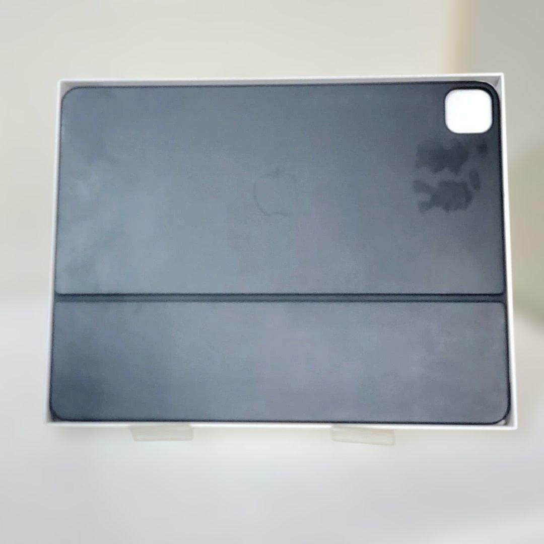 12.9インチiPad Pro（第6世代）Smart Keyboard Foli