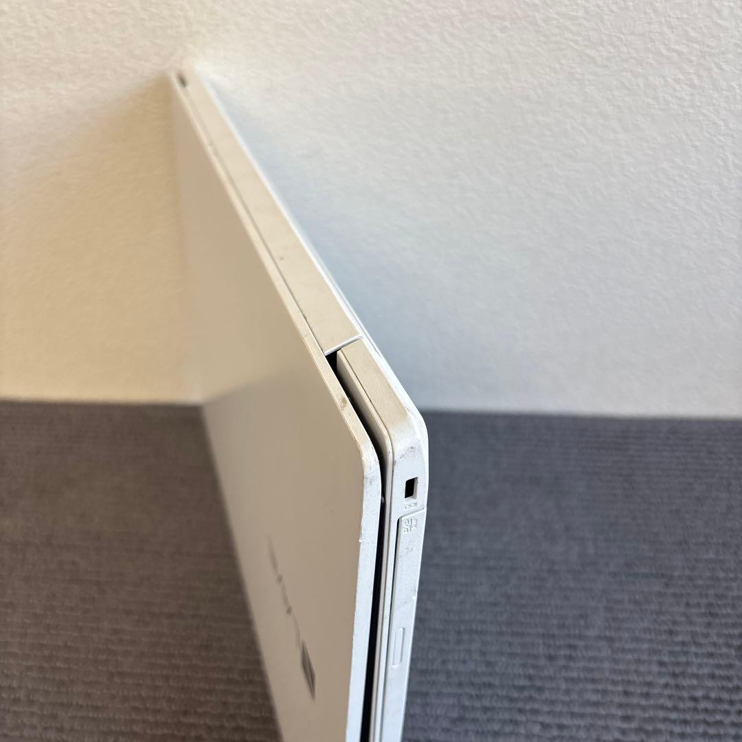 NEC LAVIE NS500/N i5第8世代　メモリ4GB SSD256GB