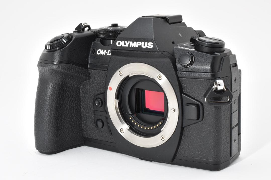 デジタルカメラ Olympus OM-D E-M1 Mark II