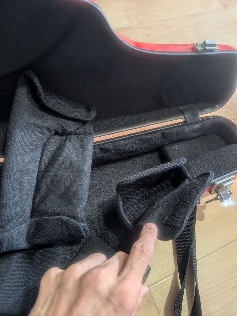 C.C.シャイニーケース アルトサックス 赤