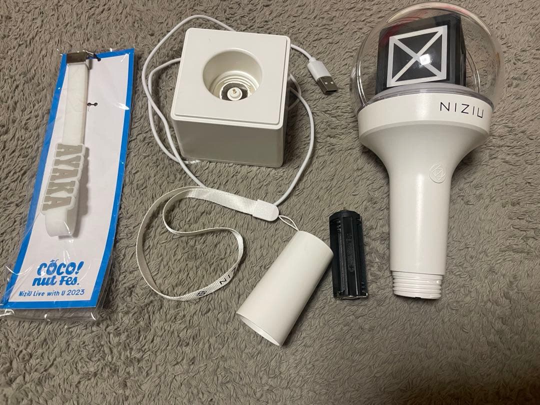 ‪NiziU‬ ANO ペンライト　ペンライトストラップ　うちわカバー　セット