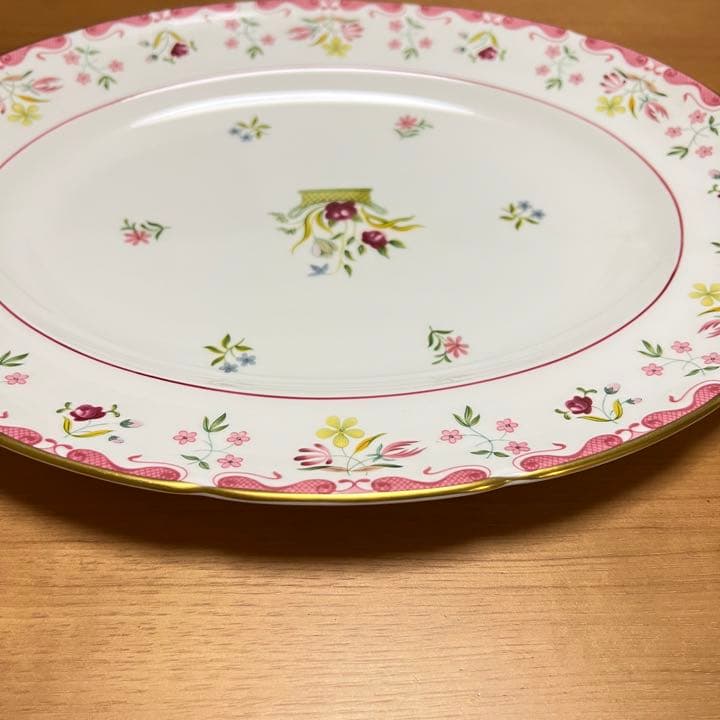 最終価格【未使用】　大皿　ウェッジウッド ビアンカ オーバルサービングプレート