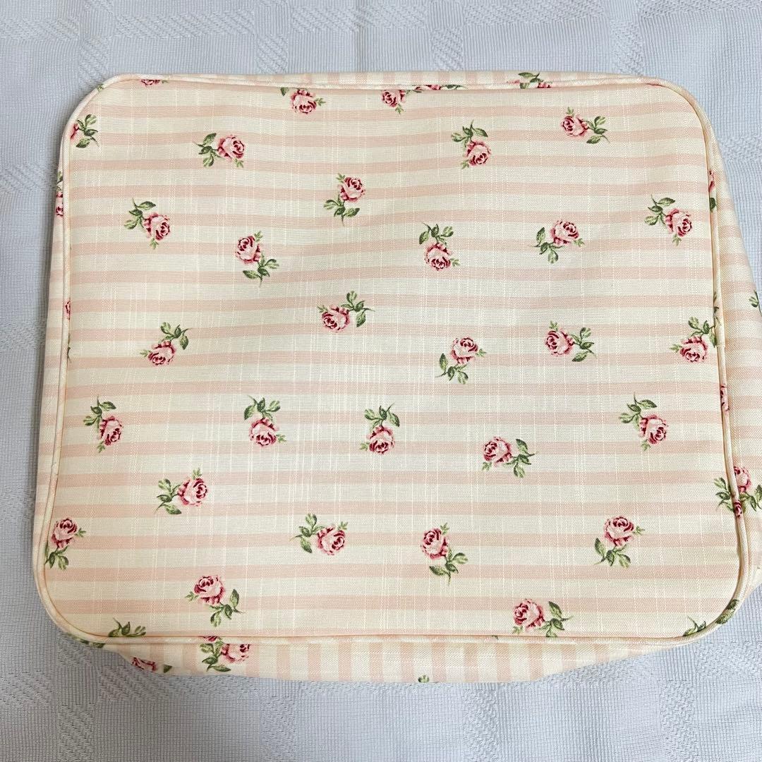 ローラアシュレイ（LAURA ASHLEY）ストレージボックス／布製バスケットL