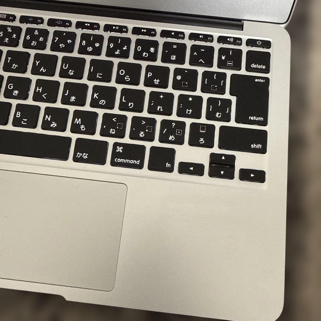 美品　MacBook Air 2015 11インチ　A1465 128GB