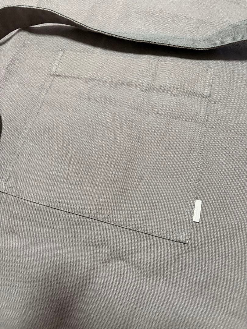 美品 マーガレットハウエル エプロン チャコールグレー