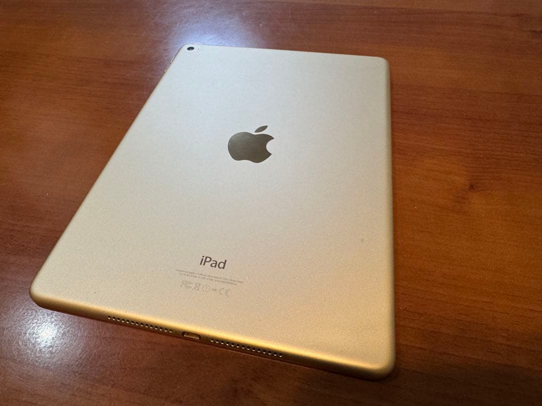 iPad Air2 32G ゴールド A1566 WiFi 箱付　BATT交換済