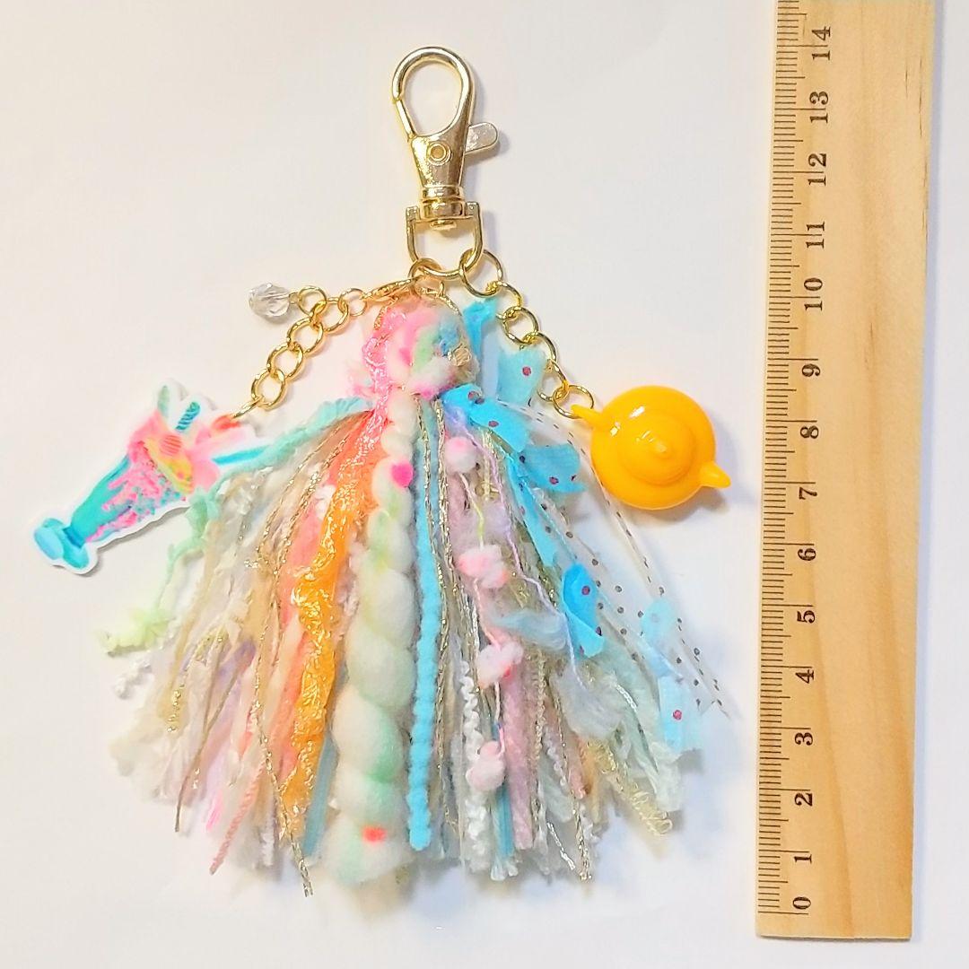 SOLD◆ハンドメイド 引き揃え糸 タッセル チャーム パフェ ゆめかわ