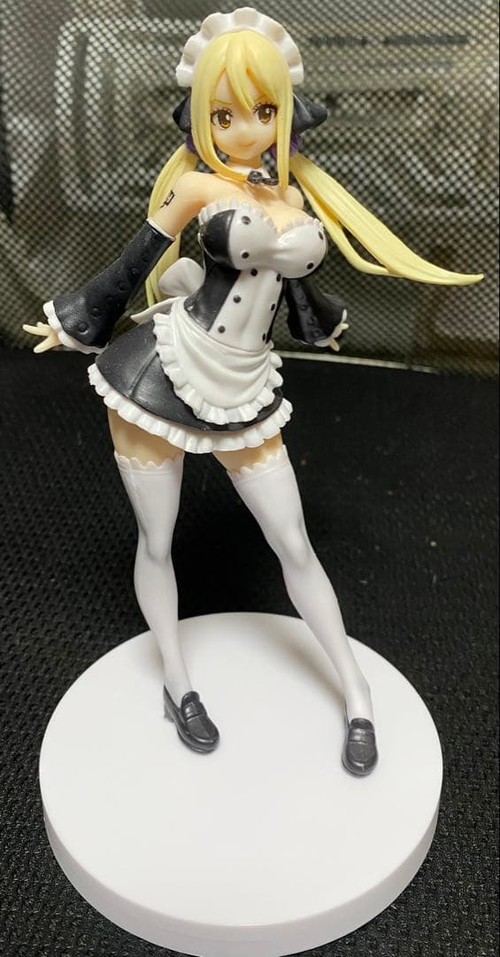 フェアリーテイル　ルーシィ　フィギュア