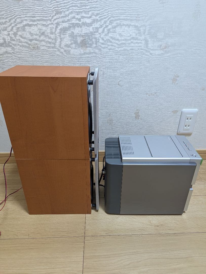 A美品SONY CD・MD・カセットデッキ コンポ cmt-m35wm ソニー