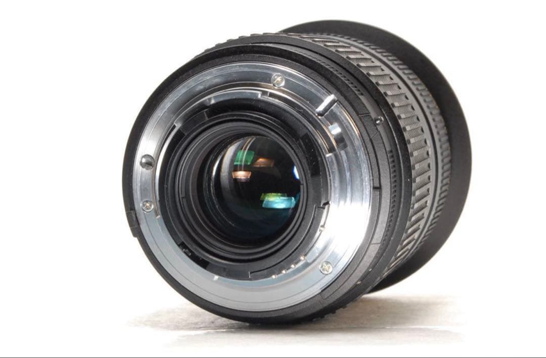 Nikon D7200 デジタル一眼レフカメラ　はちろく