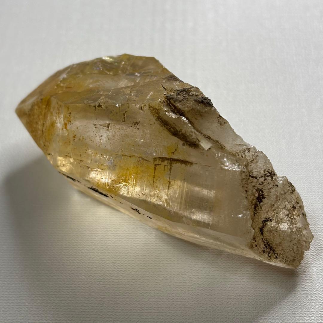 ヒマラヤ パキスタン ギルギット産 水晶 ゴールデンヒーラー 原石 170g