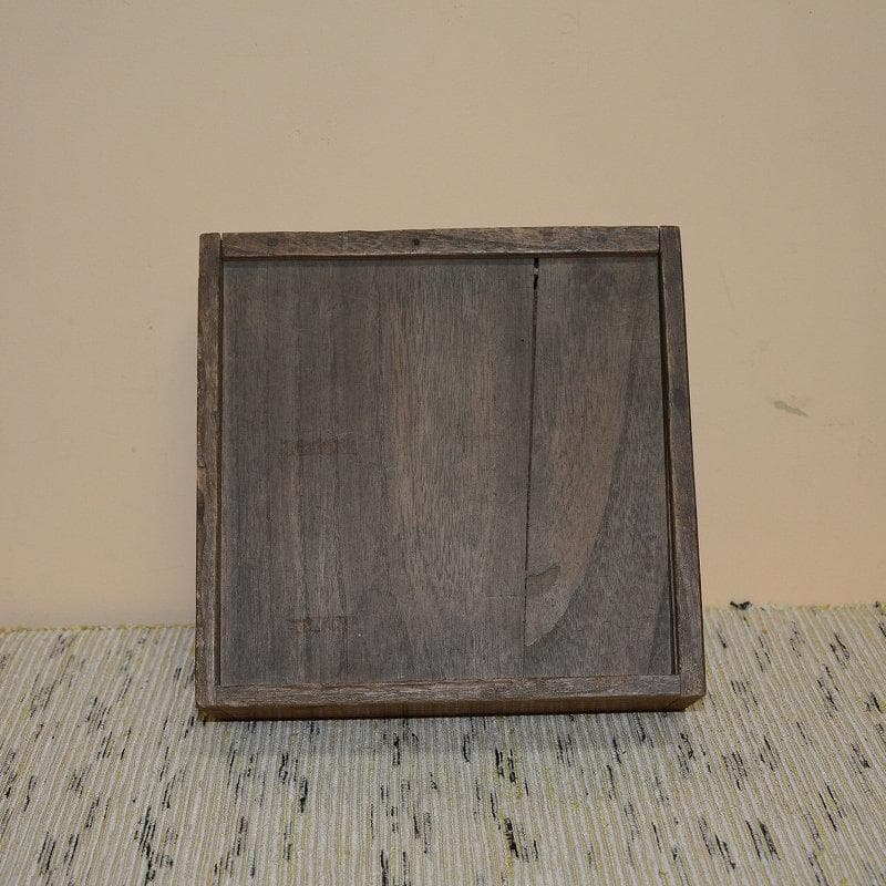 魚の浮彫り緑色陶器皿