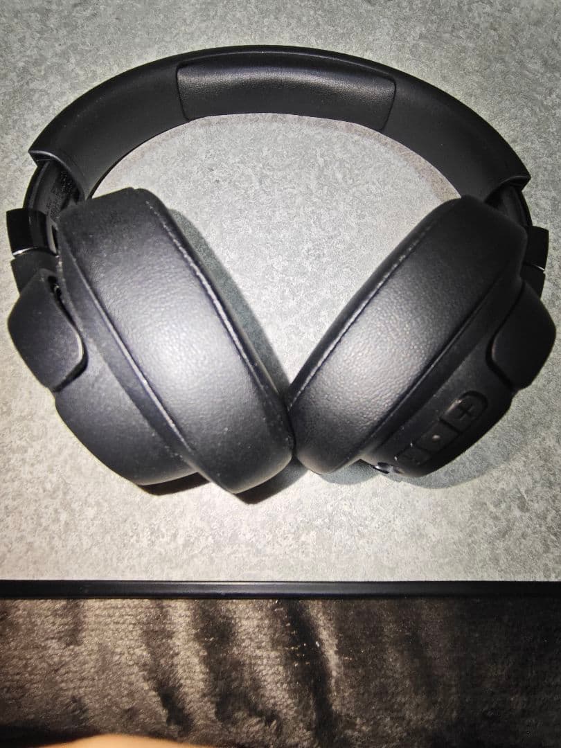 JBL TUNE770NCワイヤレスヘッドホン ブラック