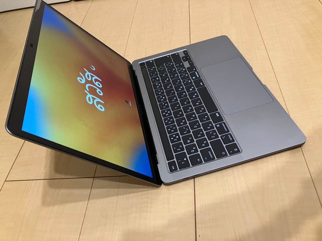 Apple MacBook 2020 13インチ シルバー