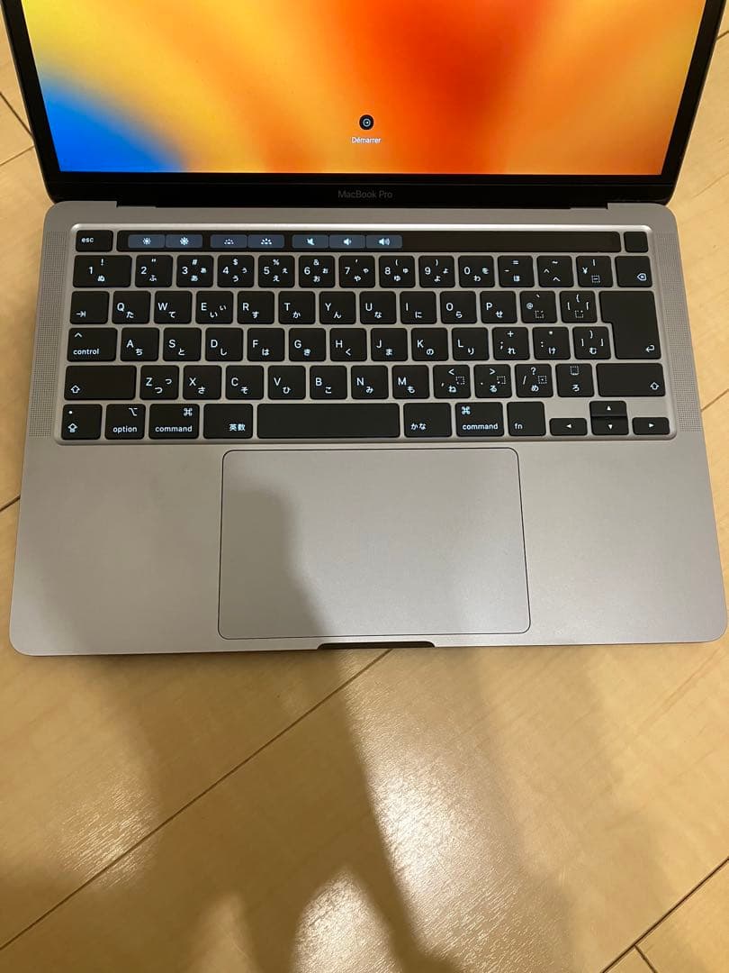 Apple MacBook 2020 13インチ シルバー