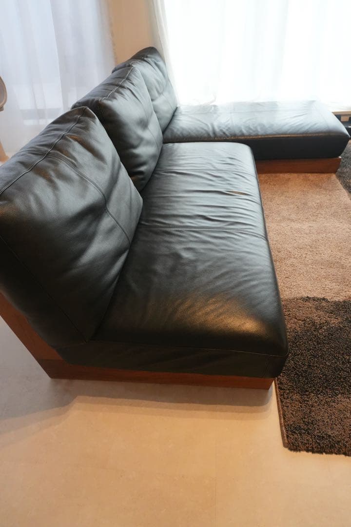 い*ー様 モダンL字型黒レザーソファ　三人掛け
