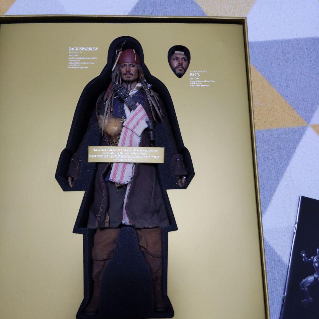 ホットトイズ　パイレーツ・オブ・カリビアン　ジャック・スパロウ