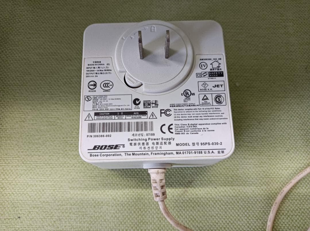 都《ULNBG》BOSE　SoundDock　Portable　スピーカー