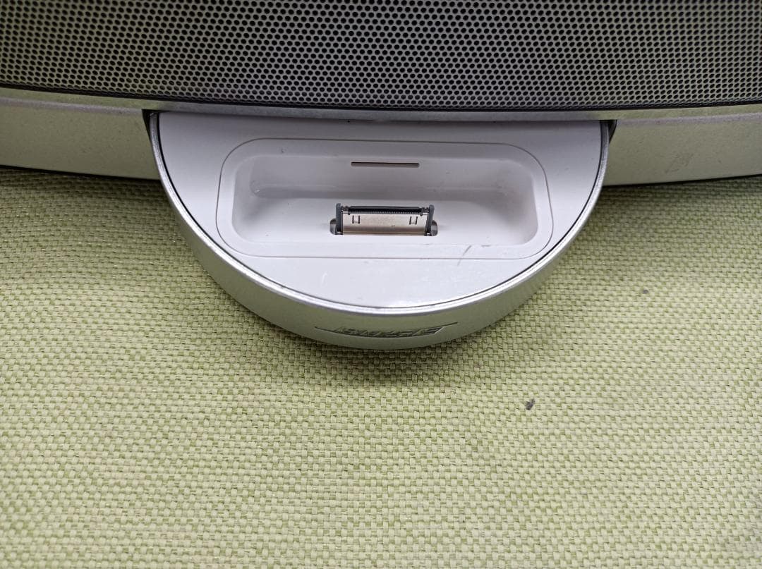 都《ULNBG》BOSE　SoundDock　Portable　スピーカー