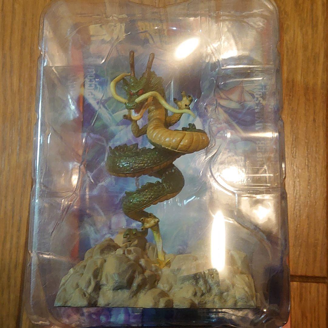 ドラゴンボール　連結式　フィギュア　コレクション　vol　1　神龍　＆　界王様