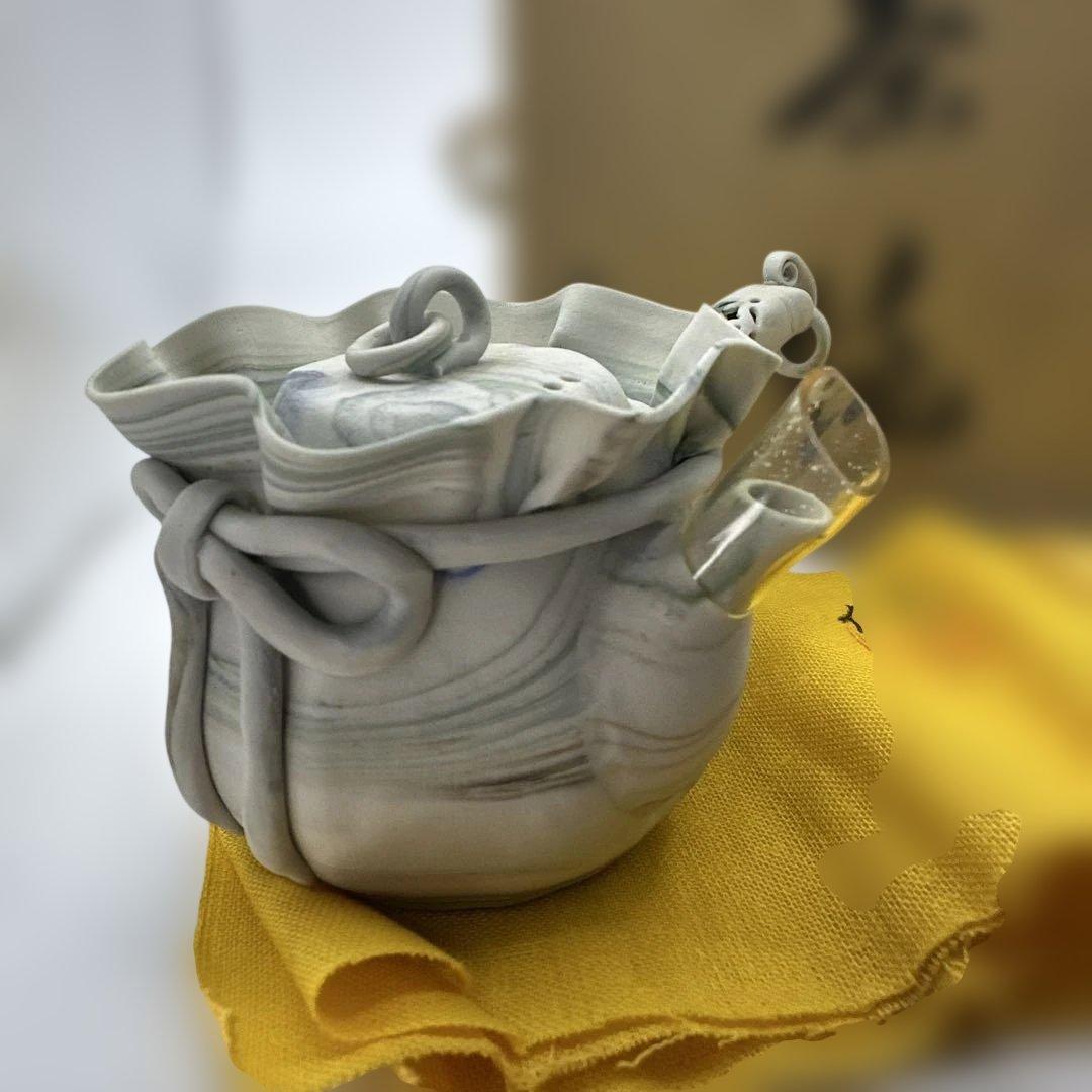 【共箱・布・説明書付き】萬古焼 貴山作 手造り練込 茶瓶 急須 茶道具