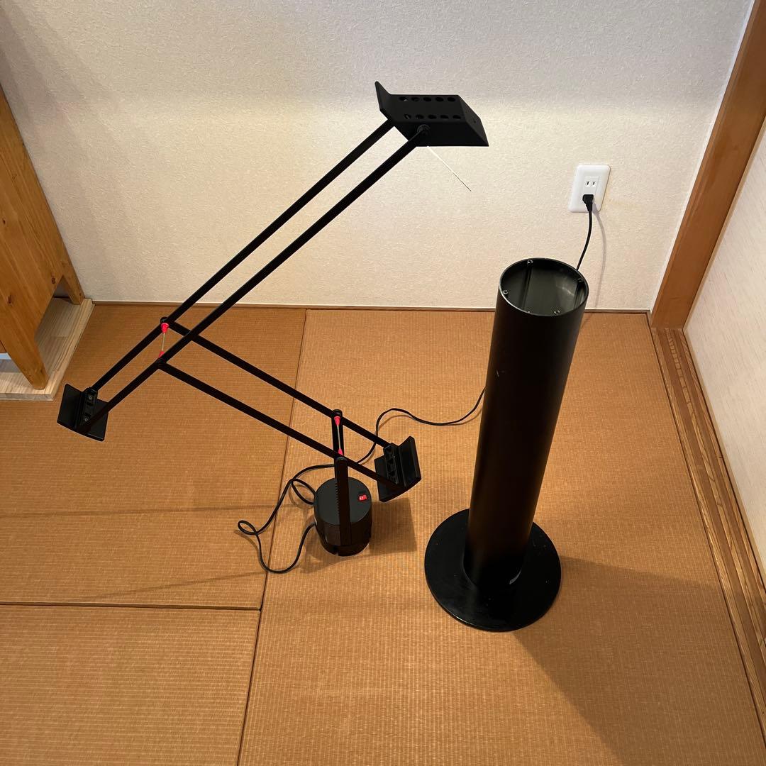 ヤマギワ アルテミデ TIZIO スタンド付き