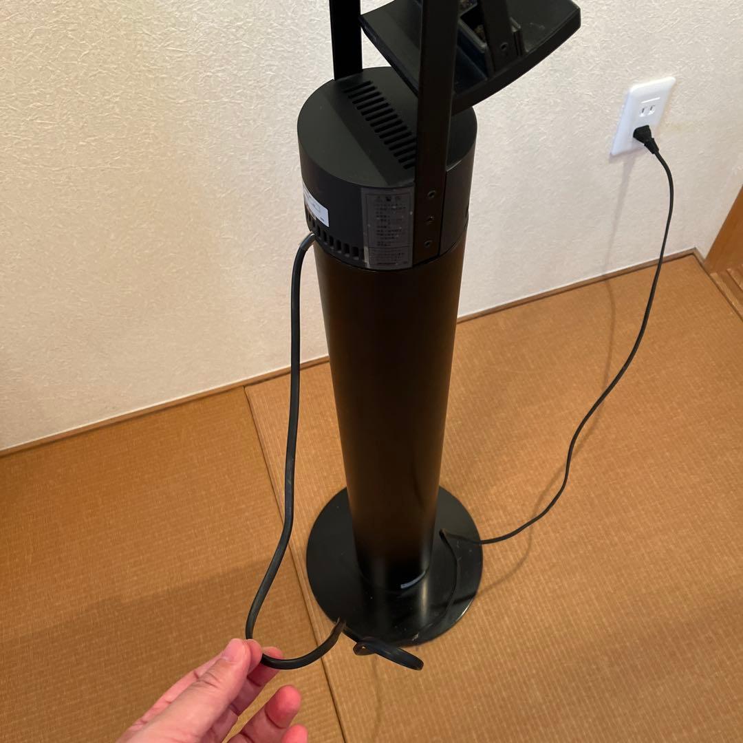 ヤマギワ アルテミデ TIZIO スタンド付き