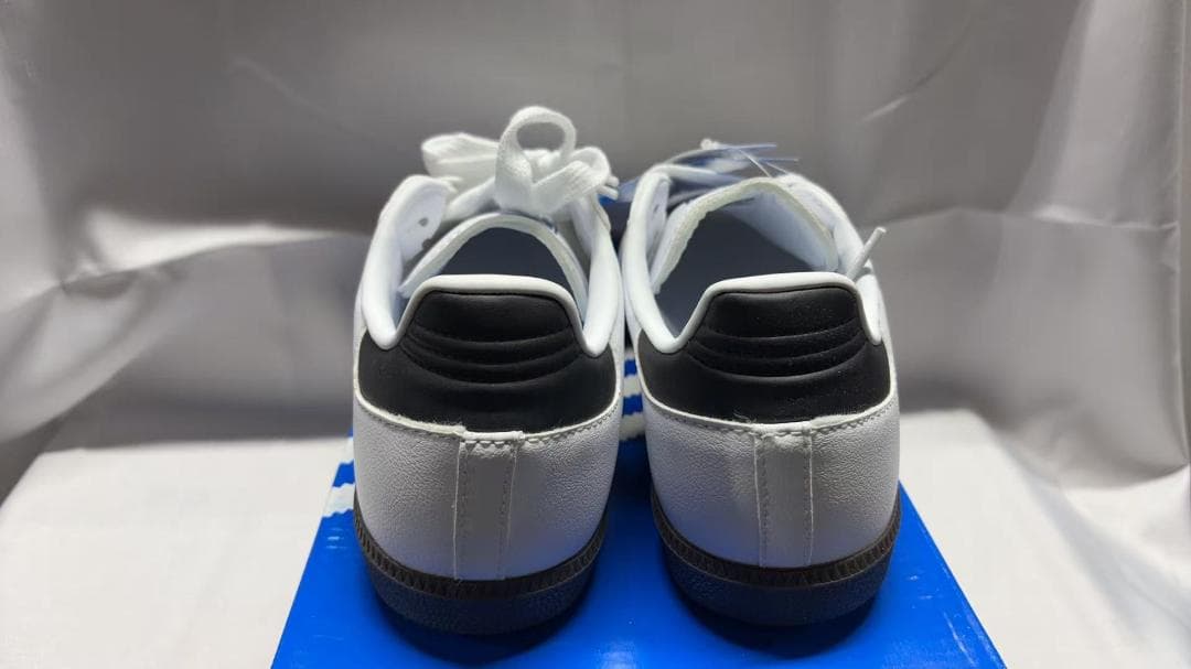 アンテナ adidas samba 23.5cm