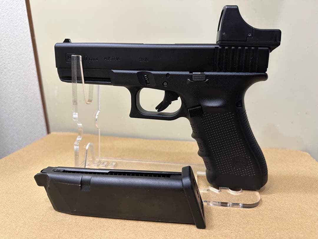 東京マルイ Glock グロック17 Gen4 マイクロプロサイト付属 美品