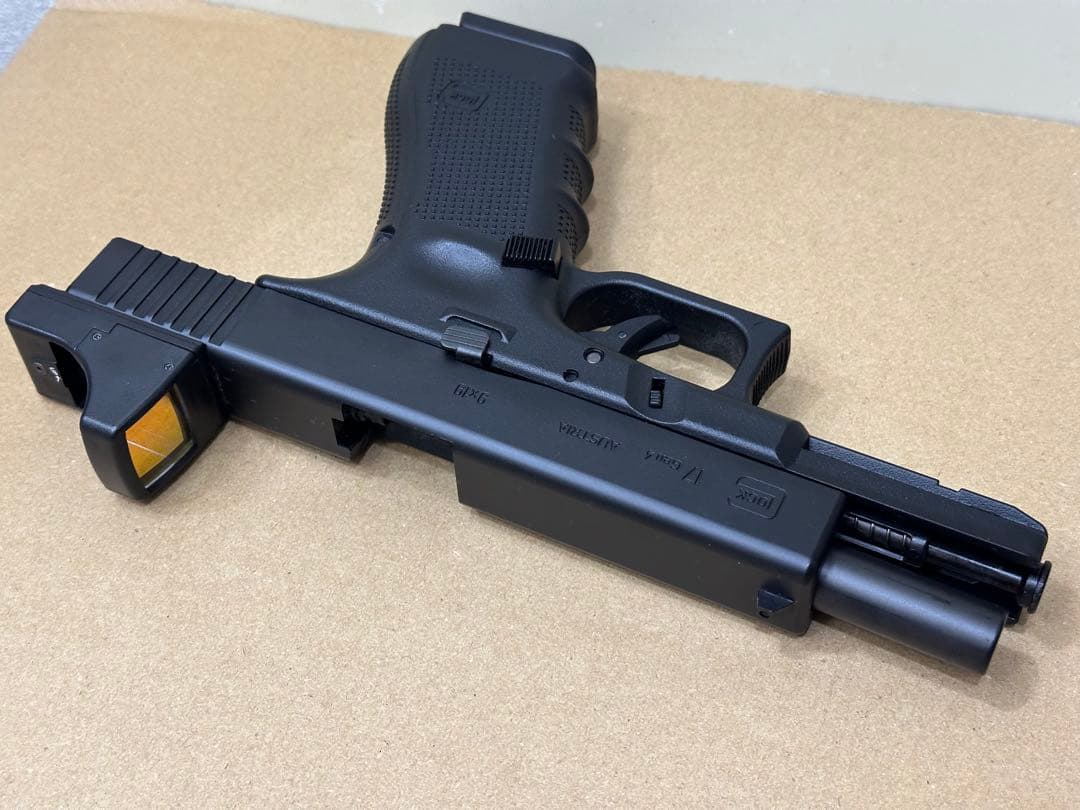 東京マルイ Glock グロック17 Gen4 マイクロプロサイト付属 美品