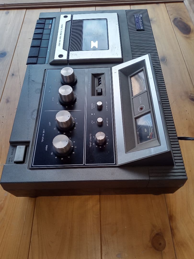 Technicsテクニクス希少レトロカセットデッキRS-620U