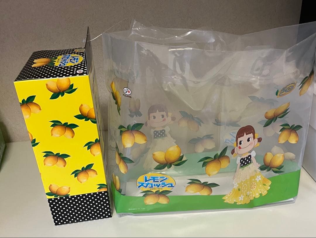 ペコちゃん フィギュア 約30cm