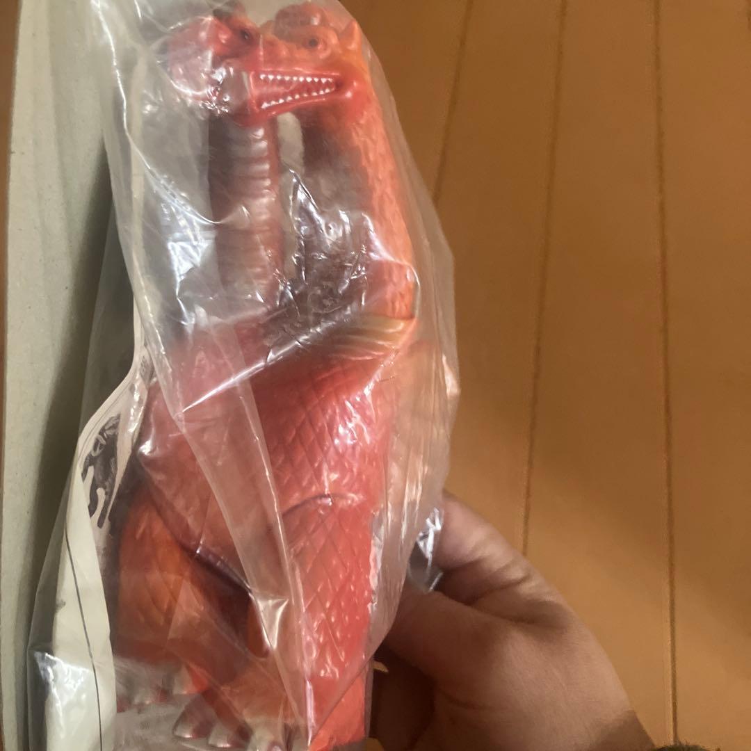 q*i様 キングギドラ　マルサン