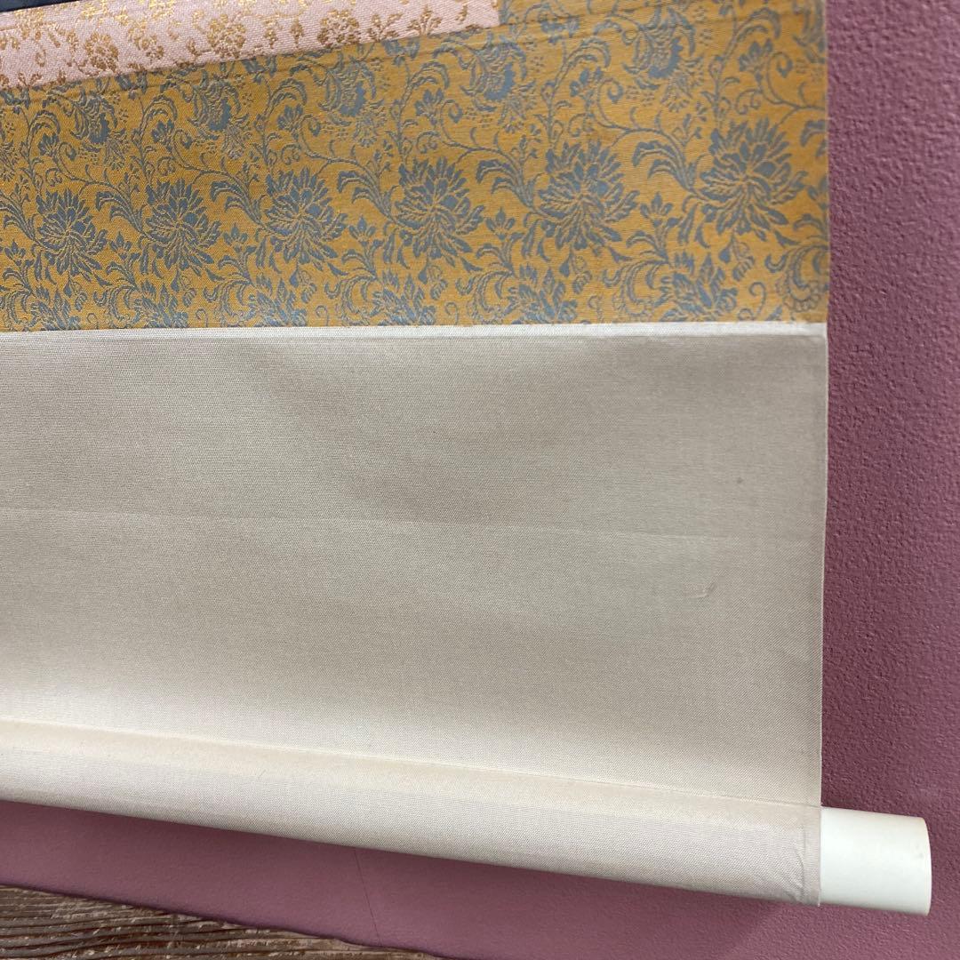 美品 掛け軸 大幅 歓喜光孔雀ニ牡丹図 共箱 縁起物 花鳥