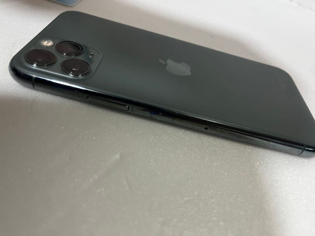 【ジャンク】iPhone11Pro 256GBミッドナイトグリーン SIMフリー